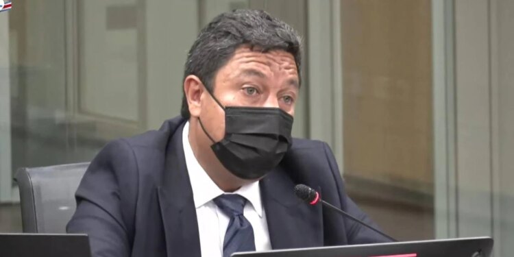 Exjerarca del MOPT niega haber recibido viajes, dinero y favores de empresas cuestionadas en Caso Cochinilla