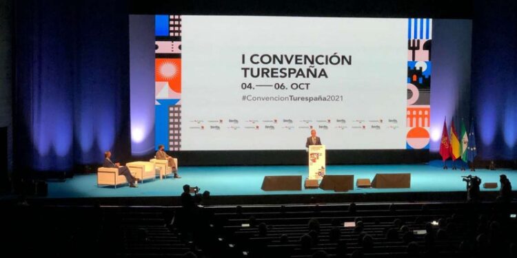 Extremadura continúa avanzando en la recuperación turística