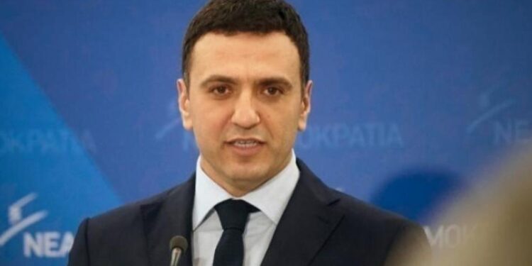 Grecia prevé la apertura turística en primavera de 2022
