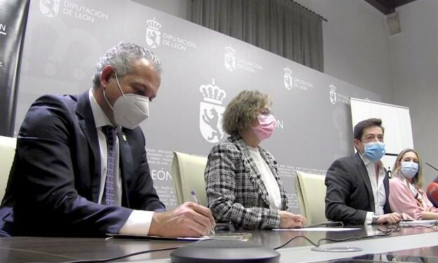 Imagen de la presentación de la Cumbre de Agencias de Viajes. /