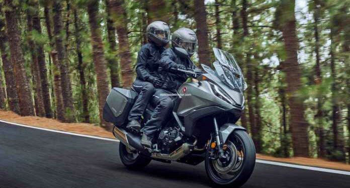 Honda anuncia la nueva NT1100, su nuevo modelo de orientación Touring