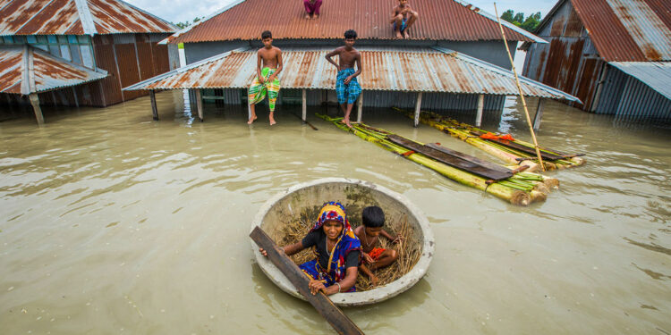 Las inundaciones en Bangladesh sumergieron más del 25% del país en 2020.