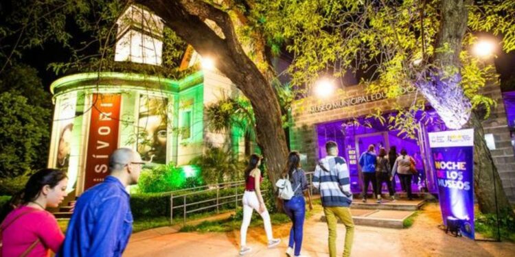 La Noche de los Museos: cuándo es y qué lugares hay para visitar gratis
