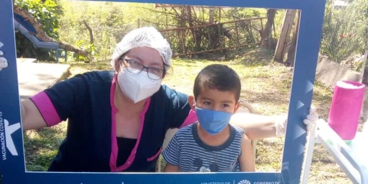 La campaña de vacunación contra Covid-19 se instaló ayer en cinco escuelas de Alta Montaña – Ministerio de Salud Pública de Tucumán