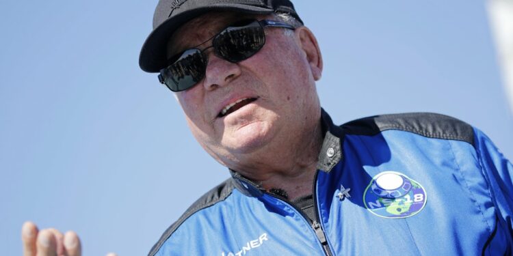 La fuerte réplica de Shatner al príncipe William por criticar los viajes al espacio