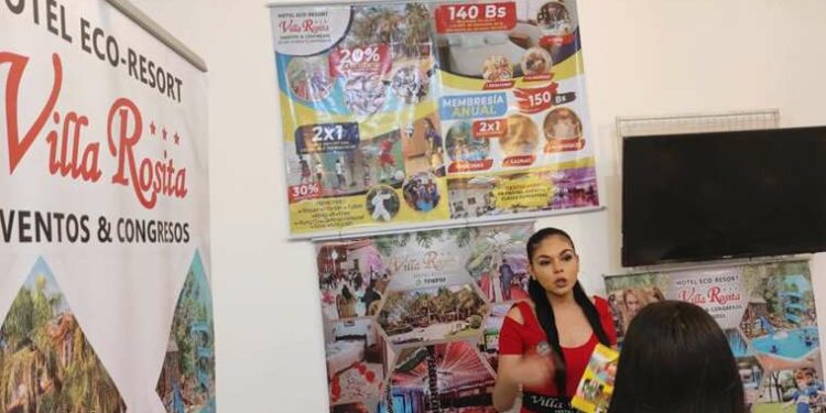 La primera versión de ¡Ofertanga Turística! se desarrolla en la Casa de la Cultura