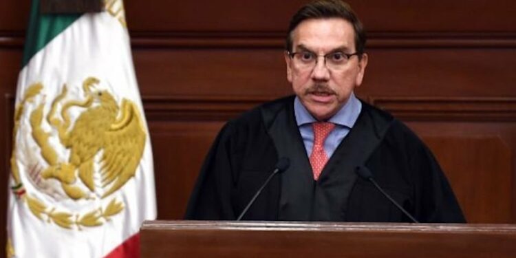 Ministro Laynez denuncia detención arbitraria en Torreón