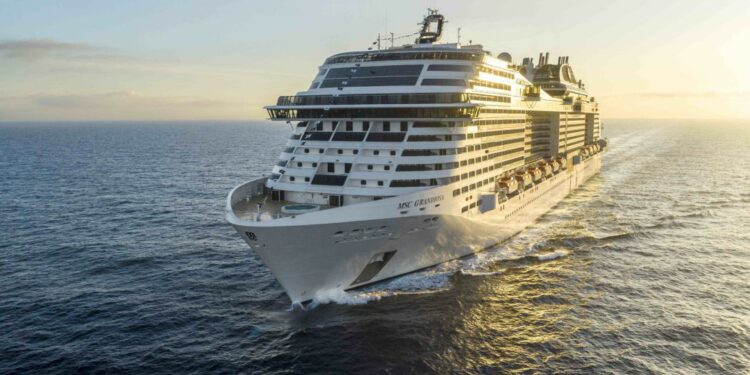 Palma XXI critica el "atentado ecológico" de recibir 25 cruceros en Palma en el último tercio de octubre | Radio Mallorca | Actualidad