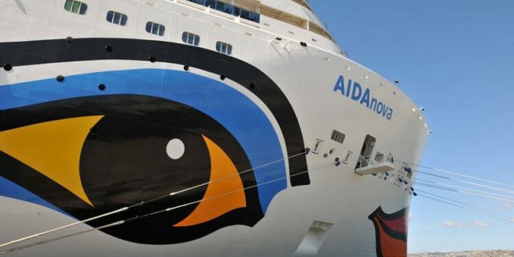 Parte proceso de reservas para nuevos viajes a Noruega e Islas Canarias en AIDAnova