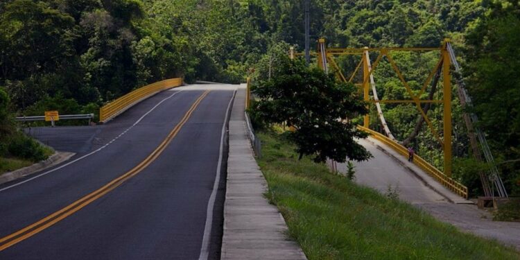 Perú.- Ferrovial y Acciona se adjudican la construcción de una carretera en Perú por 100 millones de euros