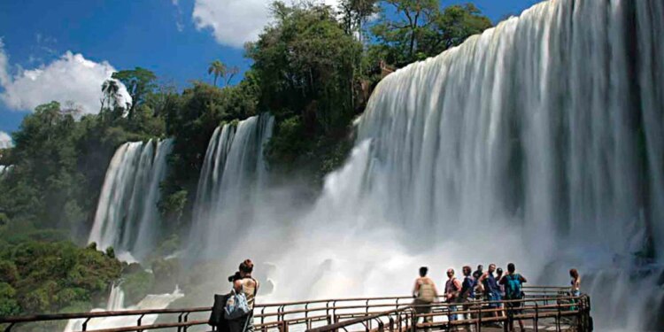 Previaje: los destinos más elegidos por el 1 millón de argentinos que ya utilizaron descuentos en turismo de hasta 50%