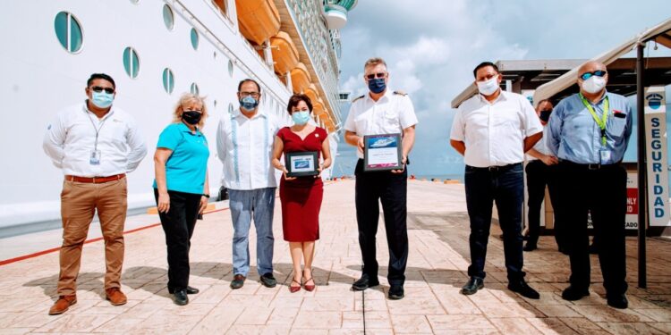 Recibe Juanita Alonso al Crucero Liberty Of The Seas