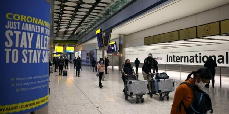 Reino Unido dice que aún no se conoce la fecha exacta para reabrir los viajes a EEUU