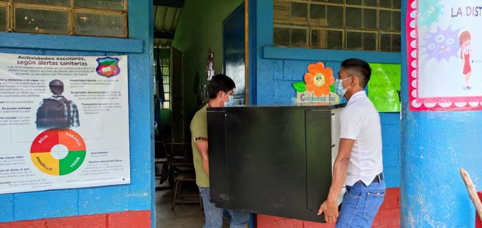 Samsung donó mobiliario a 11 escuelas guatemaltecas en beneficio de 1.462 alumnos – Samsung Newsroom Latinoamérica