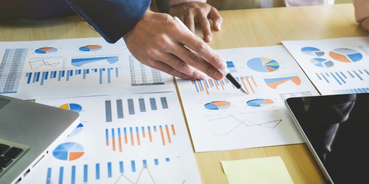 Sistemas De Control De Crucero Adaptativo Mercado Tamaño, crecimiento, tendencias y pronóstico hasta 2031