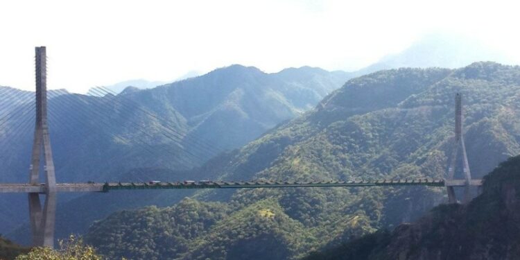 Turismo: Viaja en auto por tres carreteras mexicanas que debes recorrer