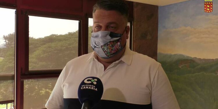 Turismo de La Gomera da la bienvenida a la isla a una veintena de agentes de viajes polacos