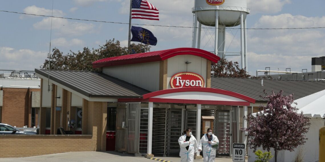 Tyson Foods: Mandato llevó a 96% de empleados a vacunarse