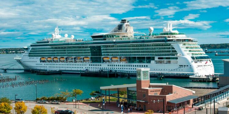 Un crucero dará la vuelta al mundo desde Miami en 274 noches a partir de 2023