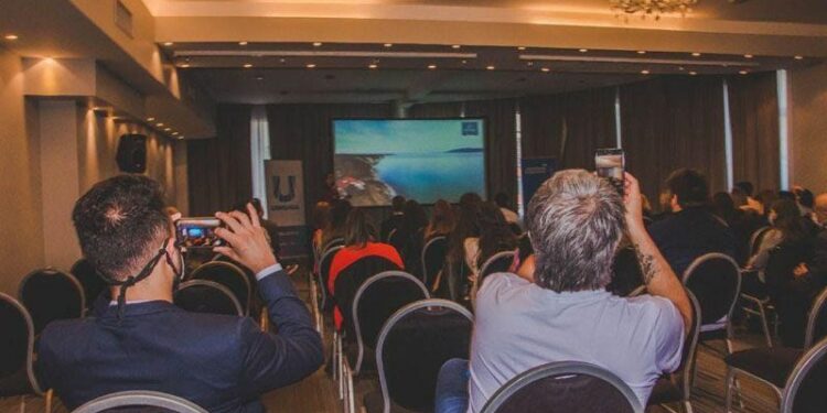 Ushuaia se promocionó en Buenos Aires y Rosario