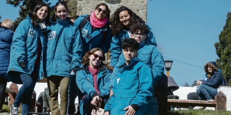 Volvieron los egresados a Bariloche y Ushuaia espera 260 recaladas de cruceros