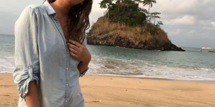 Elena Jaso, enfermera en Malabo