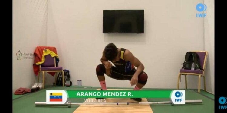 el pesista de 17 años con la mira en París 2024