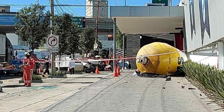 ¡Crucero del terror! Pendiente de Chapultepec sigue provocando accidentes