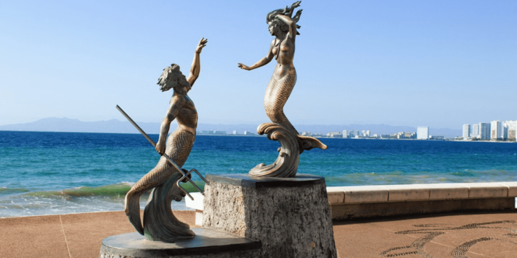 ¿Cuándo es temporada baja en Puerto Vallarta?