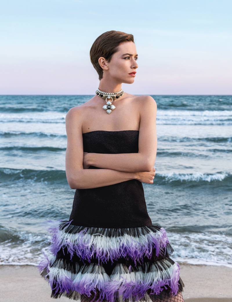 Chanel rinde culto a Cocteau en su nueva campaña 2021/22