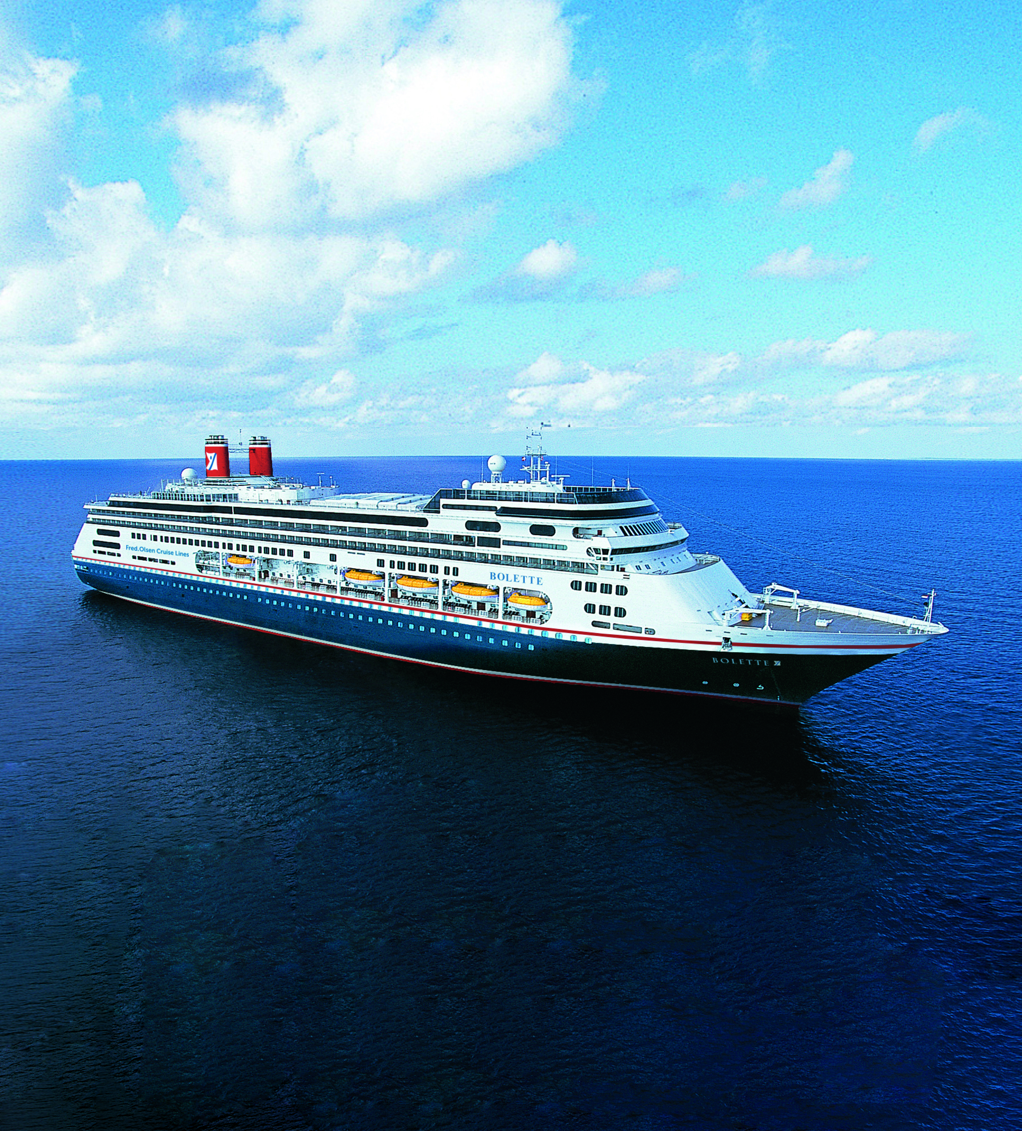 El crucero Bolette de Fred Olsen tiene una capacidad menor que otros barcos oceánicos, lo que brinda a los huéspedes espacio para esparcirse a bordo