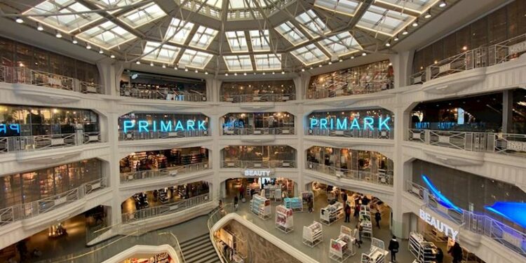 AB Foods, matriz de Primark, sube con fuerza tras publicar sus resultados