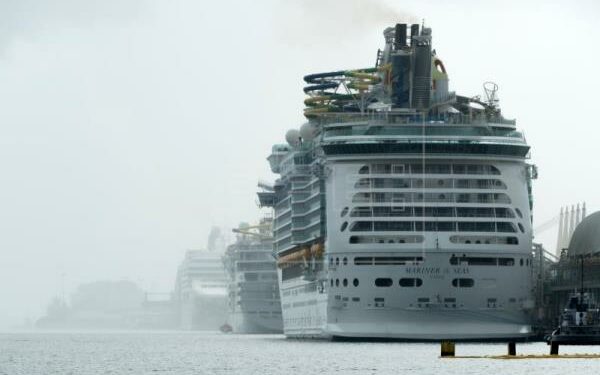 Anuncian cambios en cúpula de la segunda mayor compañía de cruceros del mundo