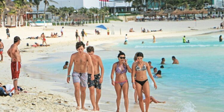 Asetur anuncia campaña contra fraudes en paquetes vacacionales
