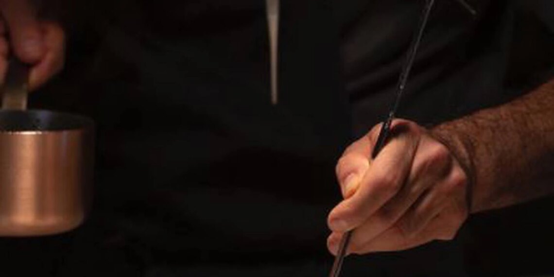 Así es el famoso mole del restaurante Pujol – El Financiero