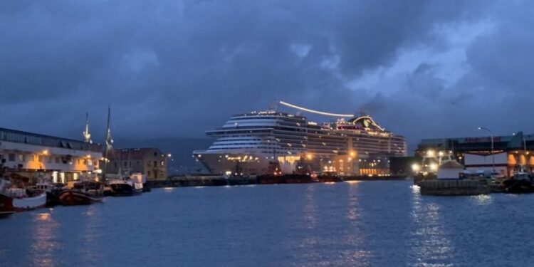 Autoridad Portuaria de Vigo planea crear Comité de Turismo de Cruceros conjunto
