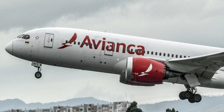 Avianca logra confirmación de plan de reestructuración en corte de Estados Unidos