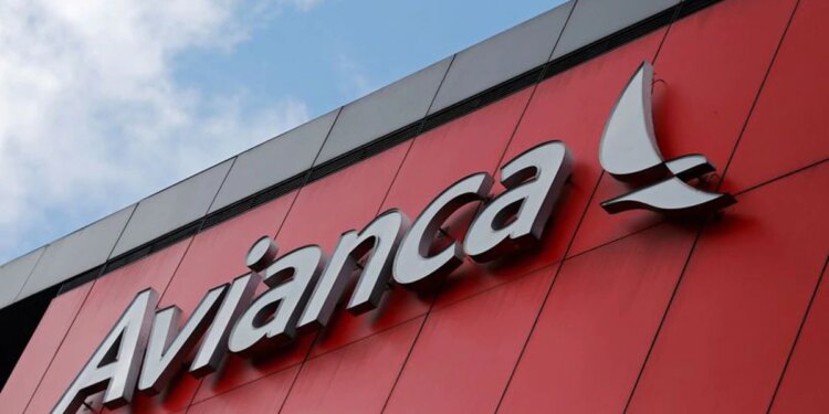 Avianca reintegraría a 100 de los pilotos que salieron de la compañía tras el paro en 2017