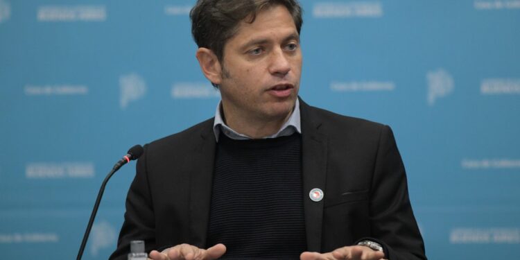 Bono de $ 30.000 para estudiantes: en 24 horas ya se anotaron 5. 000 jvenes para los viajes de egresados financiados por el Gobierno bonaerense