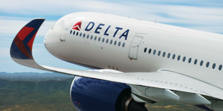 Cambio climático hará más caros los viajes en avión: Delta
