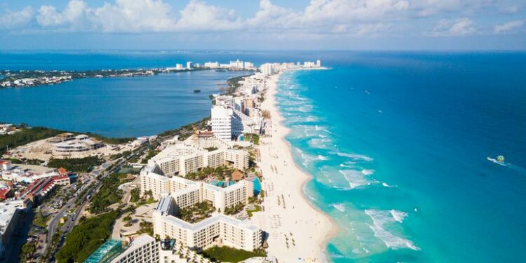Cancún, destino favorito para los viajes de lunas de miel - Viajes
