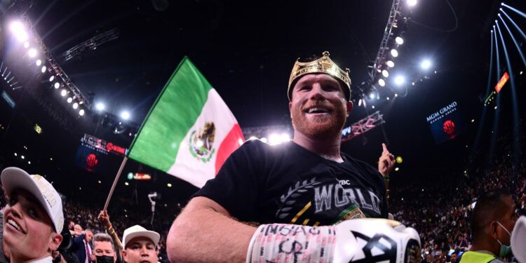 Canelo Álvarez subirá a peso crucero y buscará el título mundial de la división