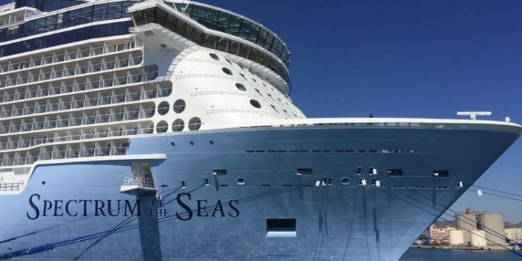 Caso que obliga a cancelar crucero resulta ser falso positivo