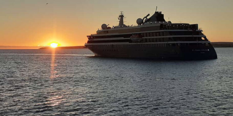 Con el primer arribo, se reactiva el turismo de cruceros en Madryn