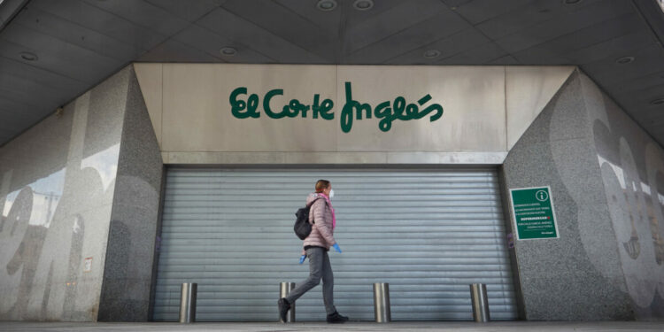 La sombra alargada de la pandemia persigue a El Corte Inglés