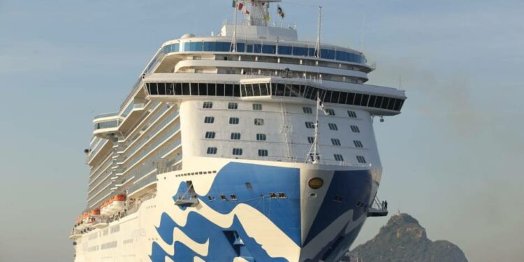 El Majestic llega a Mazatlán y suman 24 arribos de cruceros en la temporada
