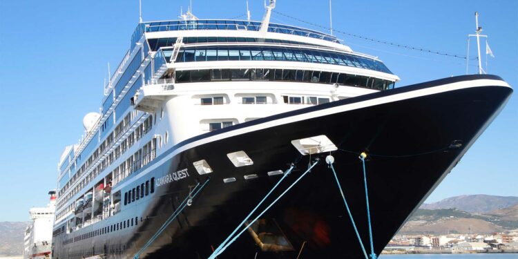 El Puerto de Motril recibe la escala de dos cruceros en 48 horas