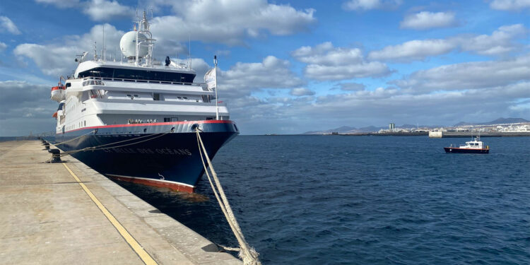 El crucero "La belle des oceans" elige Arrecife como puerto base en Canarias