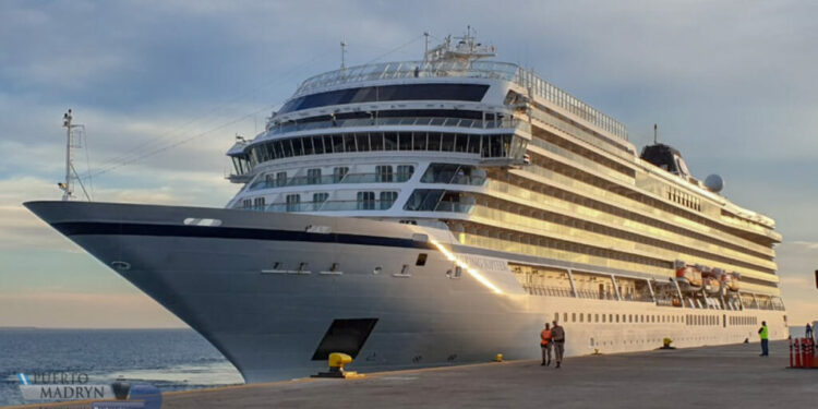 El crucero Viking pernoctará en Madryn
