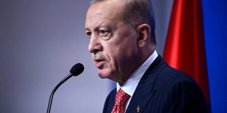 El presidente de Turquía cancela su viaje a la cumbre del clima COP26